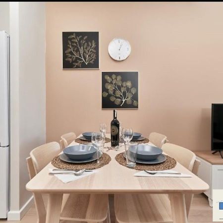 Szoste Pietro Apartment Вроцлав Екстериор снимка
